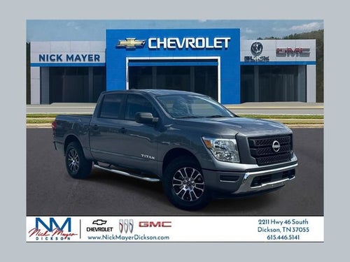 2024 Nissan TITAN Crew Cab SV 4x4