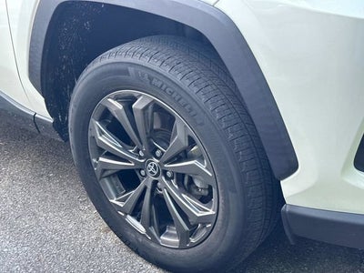2022 Toyota RAV4 Hybrid XLE Premium