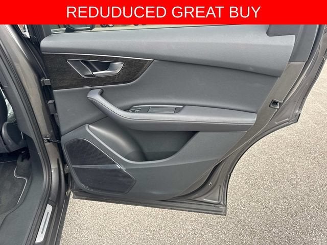 2025 Audi Q7 Premium Plus
