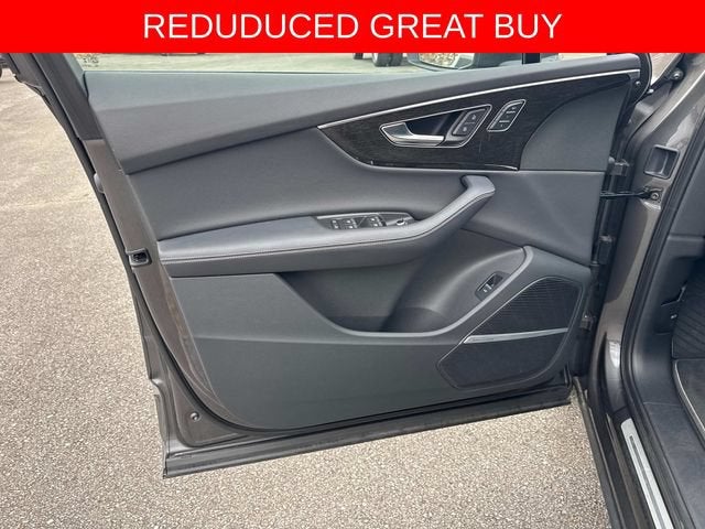 2025 Audi Q7 Premium Plus