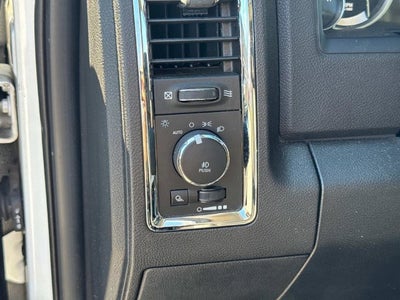 2017 RAM 1500 Laramie Crew Cab 4x4 5'7" Box