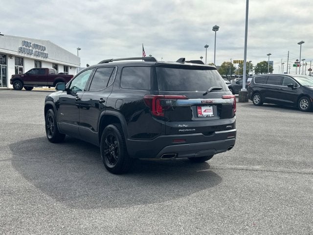 2023 GMC Acadia AT4