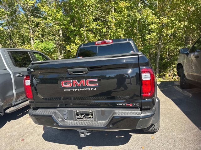2025 GMC Canyon AT4