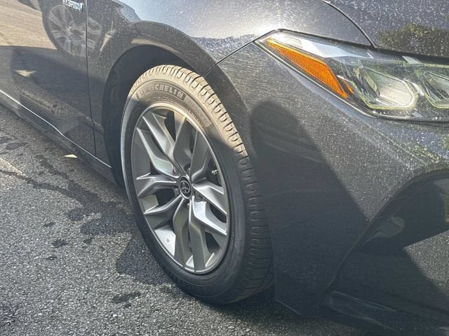 2021 Toyota Avalon XLE Hybrid