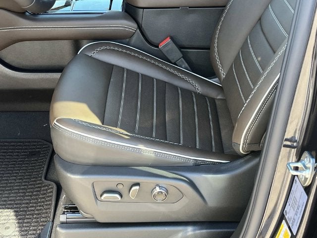 2027 GMC Yukon Denali Ultimate
