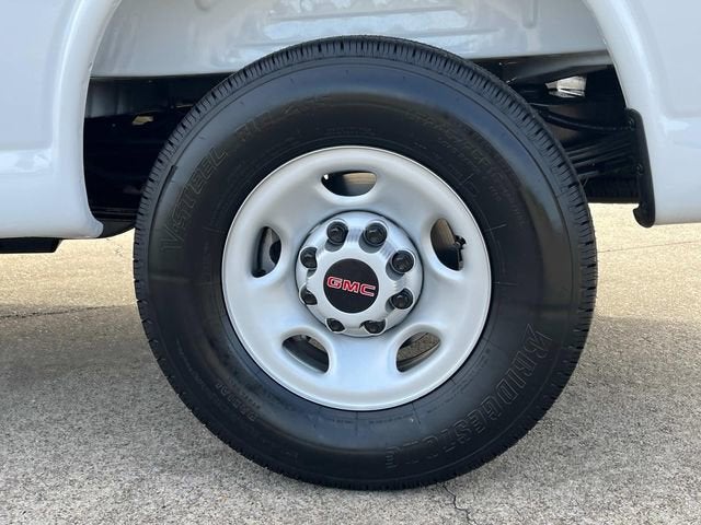 2025 GMC Savana Cargo Work Van