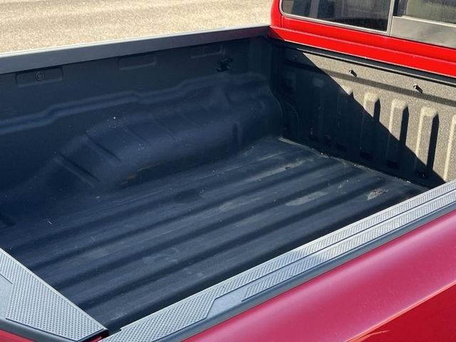 2022 Nissan Frontier Crew Cab Long Bed SV 4x2