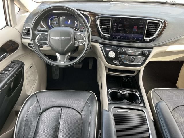 2022 Chrysler Pacifica Hybrid Limited