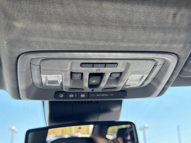 2026 GMC Sierra 1500 SLT - Photo 20