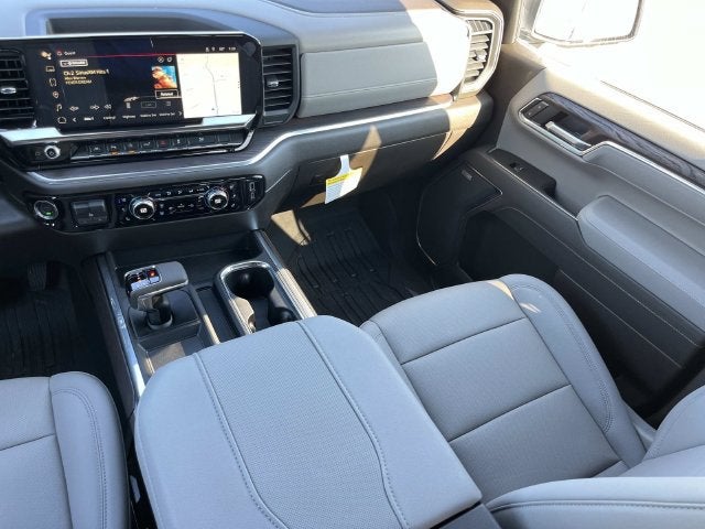 2026 GMC Sierra 1500 SLT - Photo 15