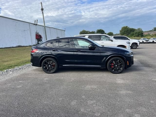 2022 BMW X4 M40i