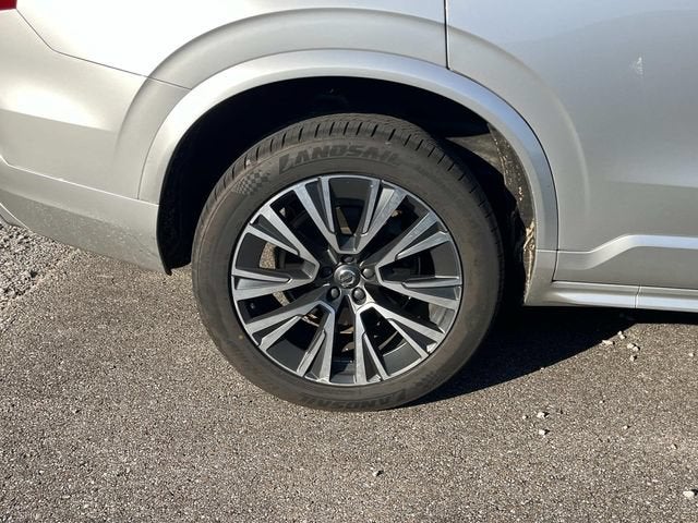 2020 Volvo XC90 T6 Momentum 6 Passenger