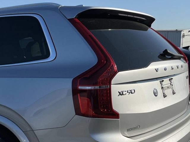 2020 Volvo XC90 T6 Momentum 6 Passenger